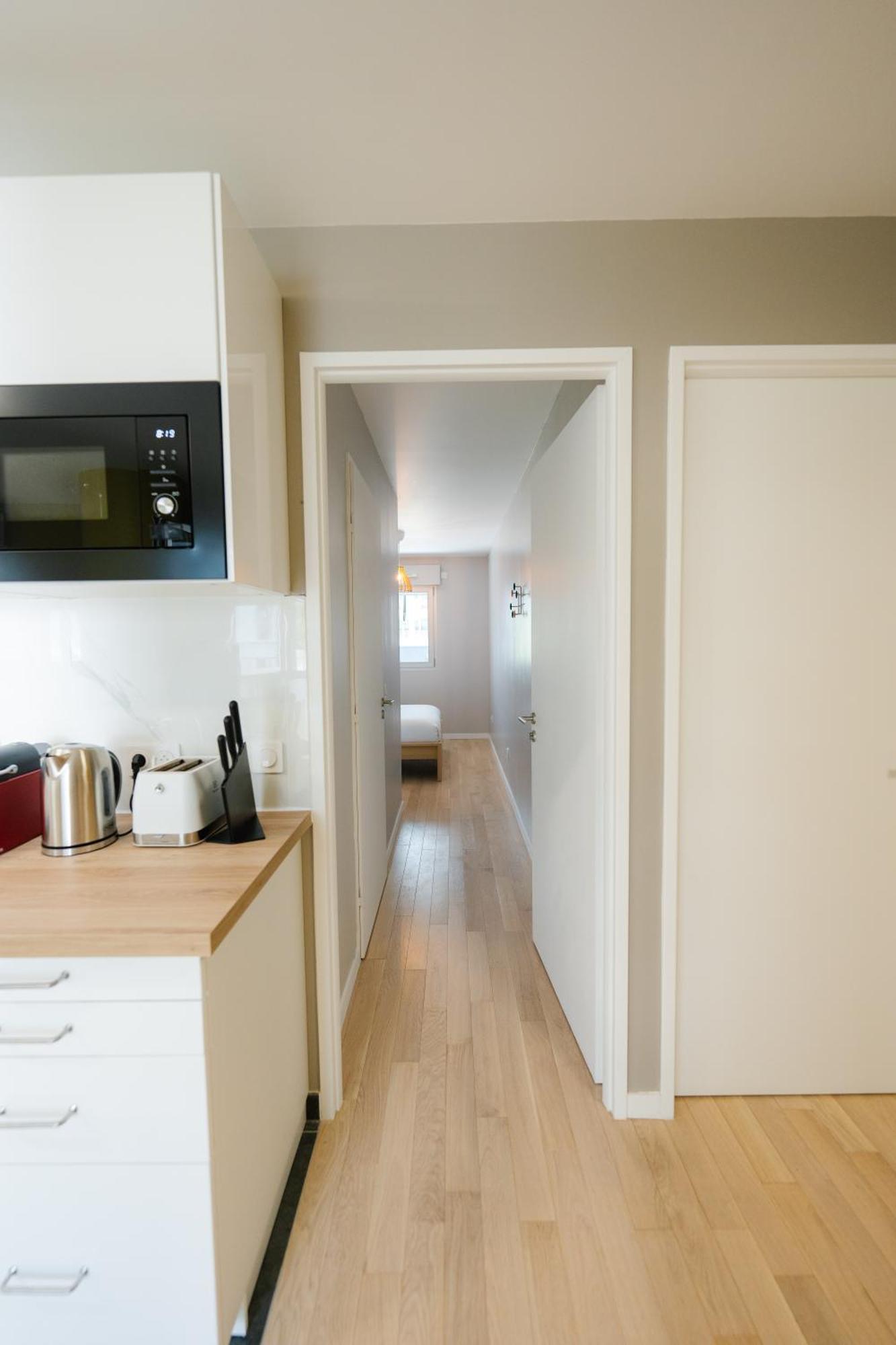 Apartment Confort Absolu A ,superbe Renove 7 Avec Salles De Bain Privatives Paris